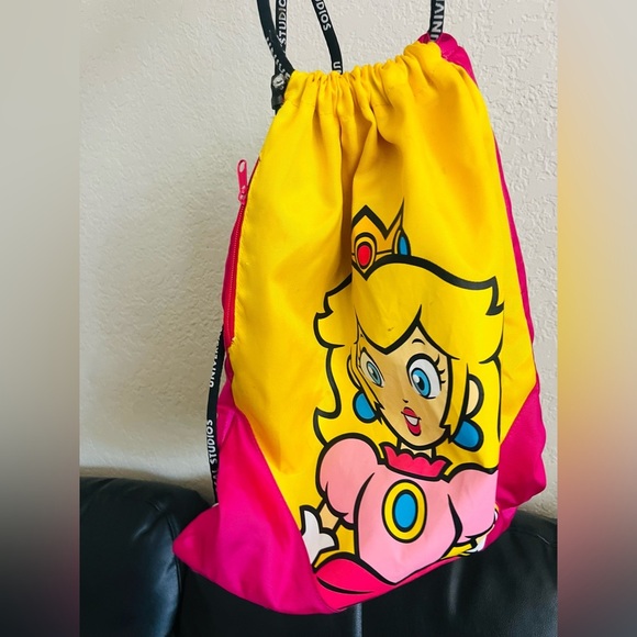 Super Nintendo World Princess Peach Drawstring Backpack Universal Studios CA - Picture 1 of 8